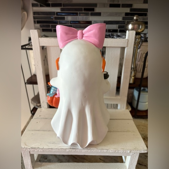 Pink and Orange Ghost - Picture 2 of 2